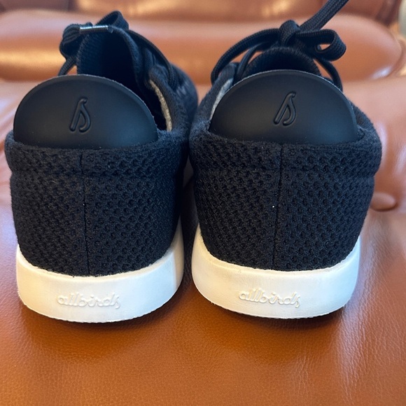 Allbirds Black Sneakers Women’s Size 9 - Picture 6 of 8